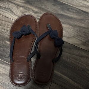 Abercrombie & Fitch Brown and Blue Bow Sandals